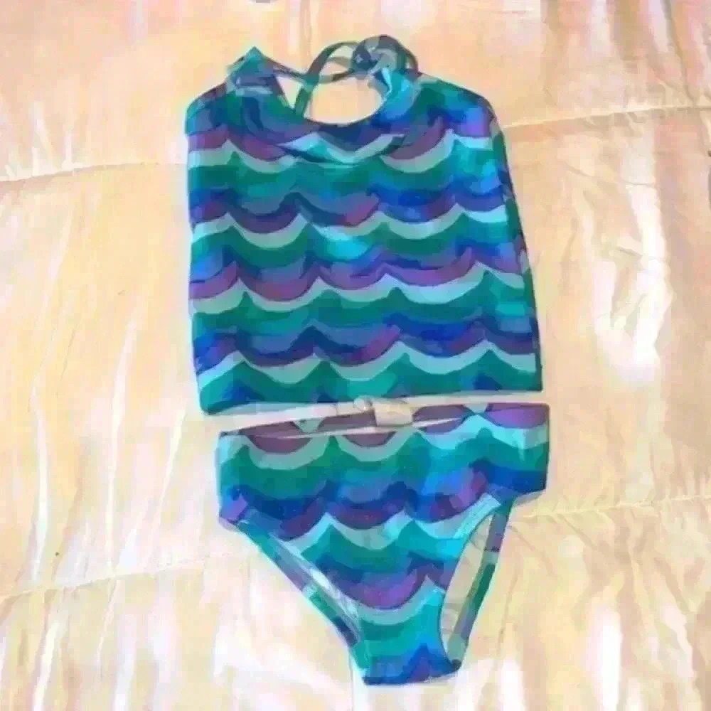 Toddler swimsuit size 3t - Picture 1 of 2